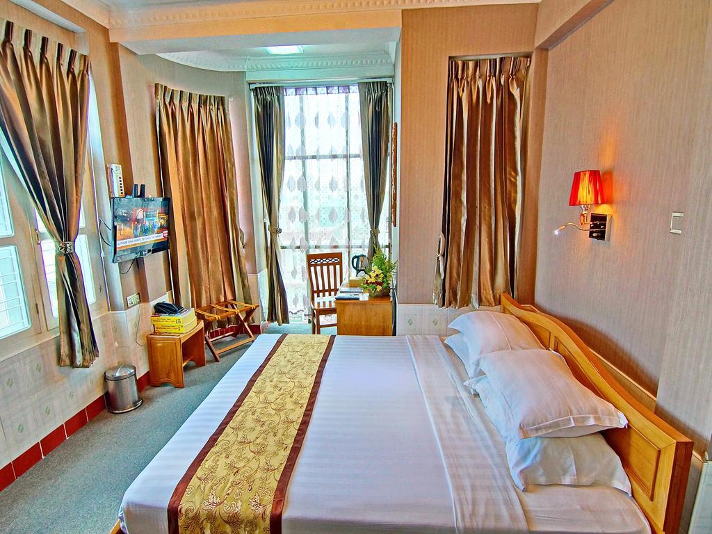 Smart Hotel Mandalay Exterior foto