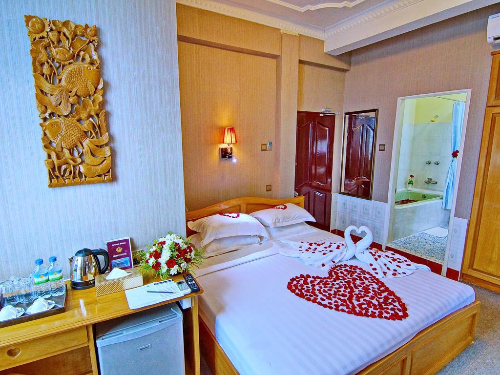 Smart Hotel Mandalay Exterior foto