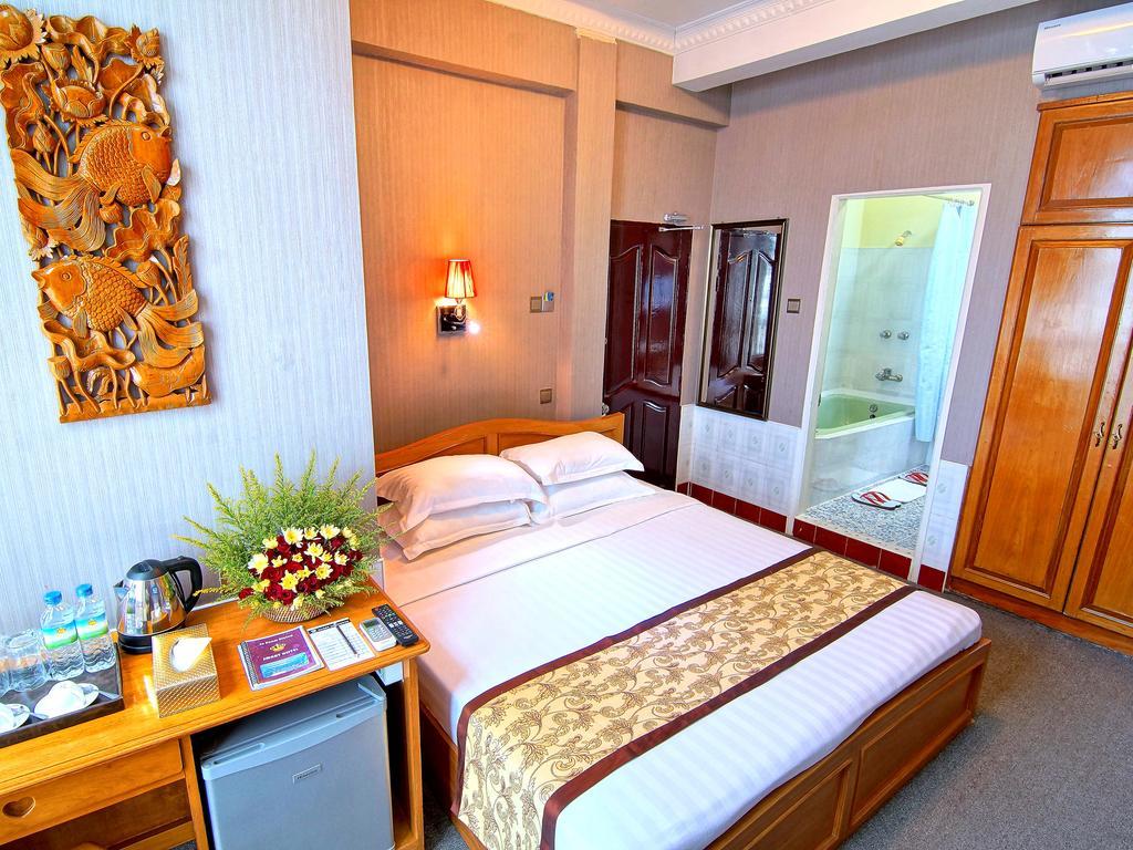 Smart Hotel Mandalay Exterior foto
