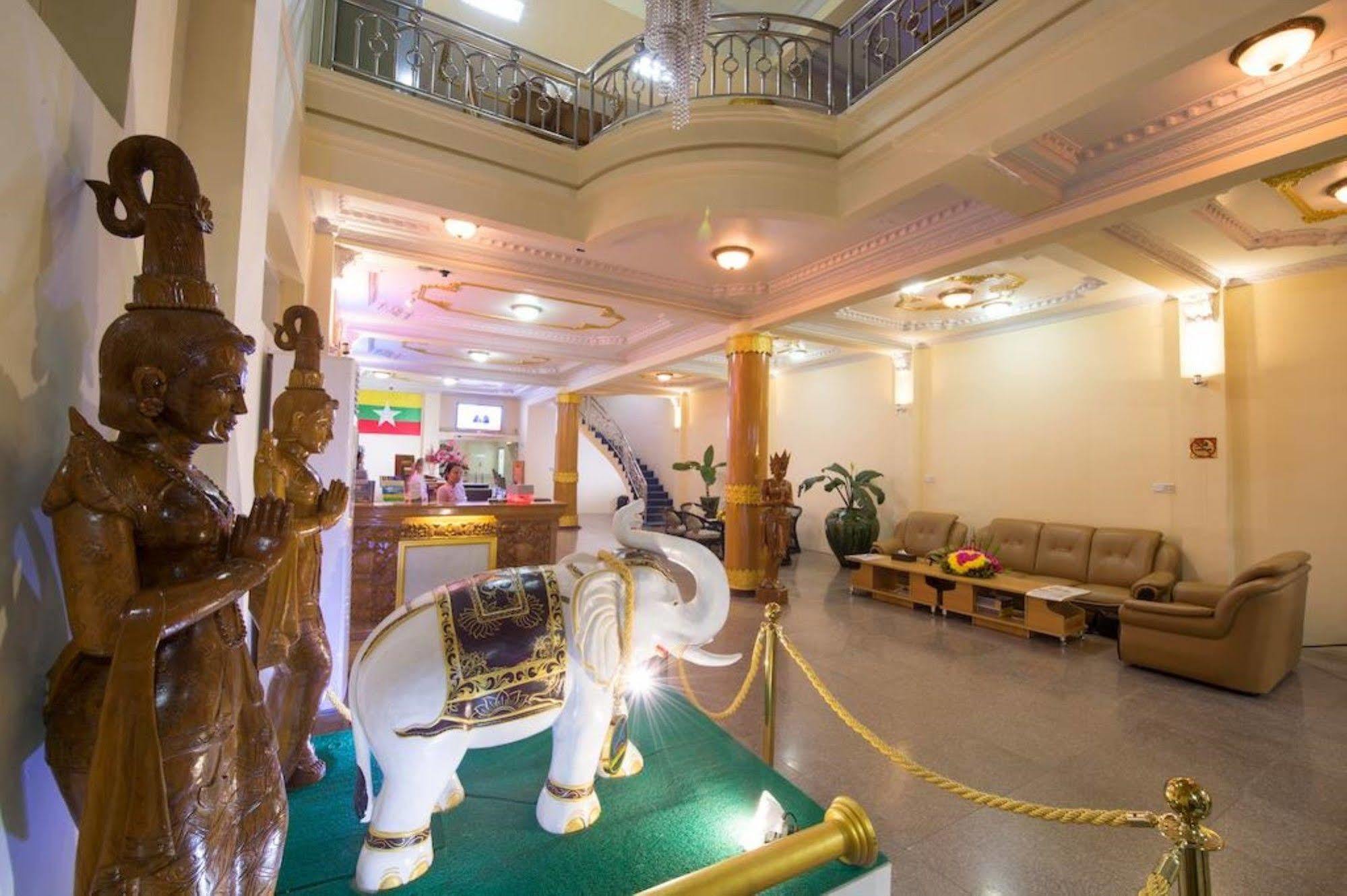 Smart Hotel Mandalay Exterior foto